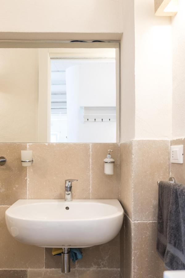 מונופולי Dimore Del Borgo Antico - L'Altana Vista Mare מראה חיצוני תמונה